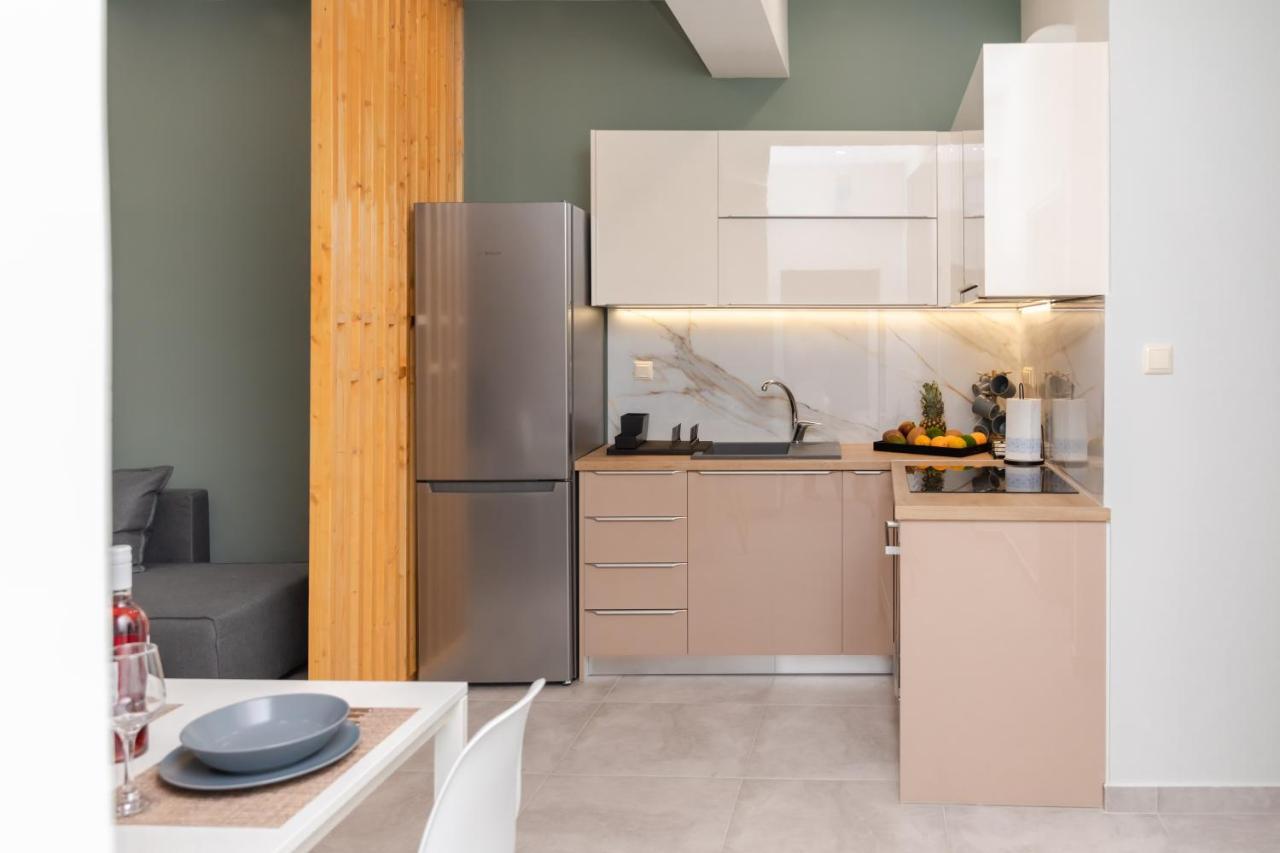 P&K Luxury Apartments 1 Каламата Экстерьер фото