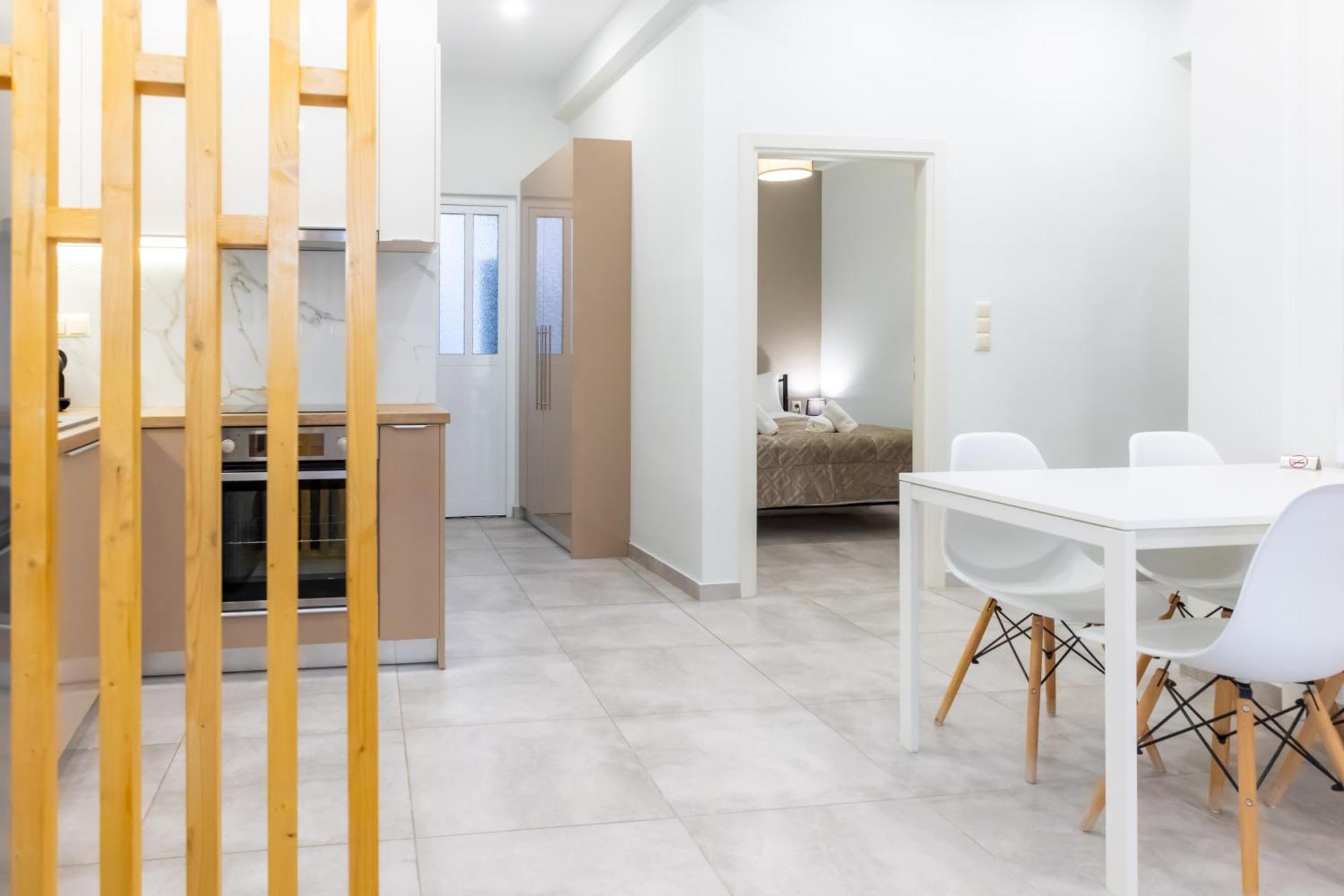 P&K Luxury Apartments 1 Каламата Экстерьер фото